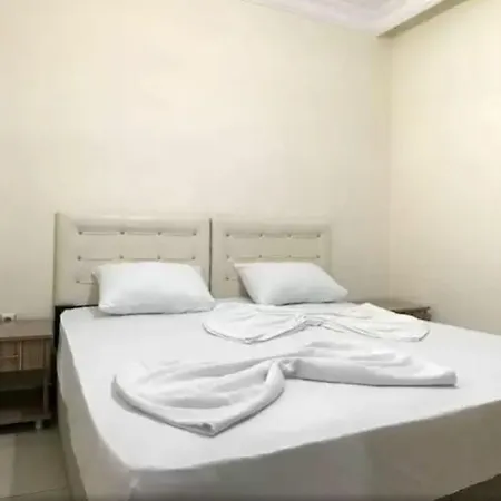Ali Unal Hotel 3*
